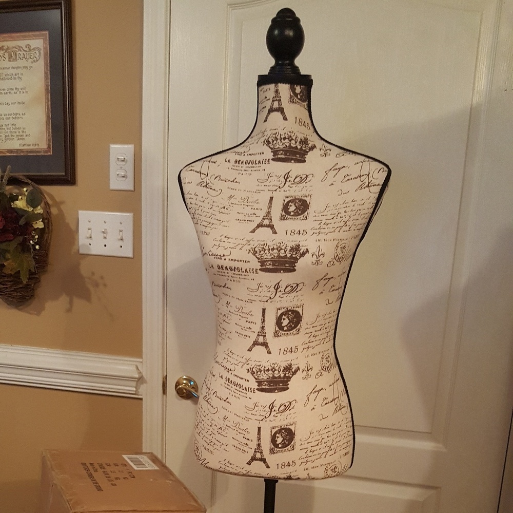 Dress form
